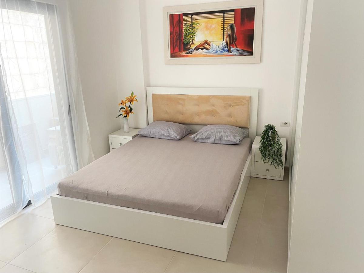 Sea View Apartment Elite2 Sarandë Exteriör bild